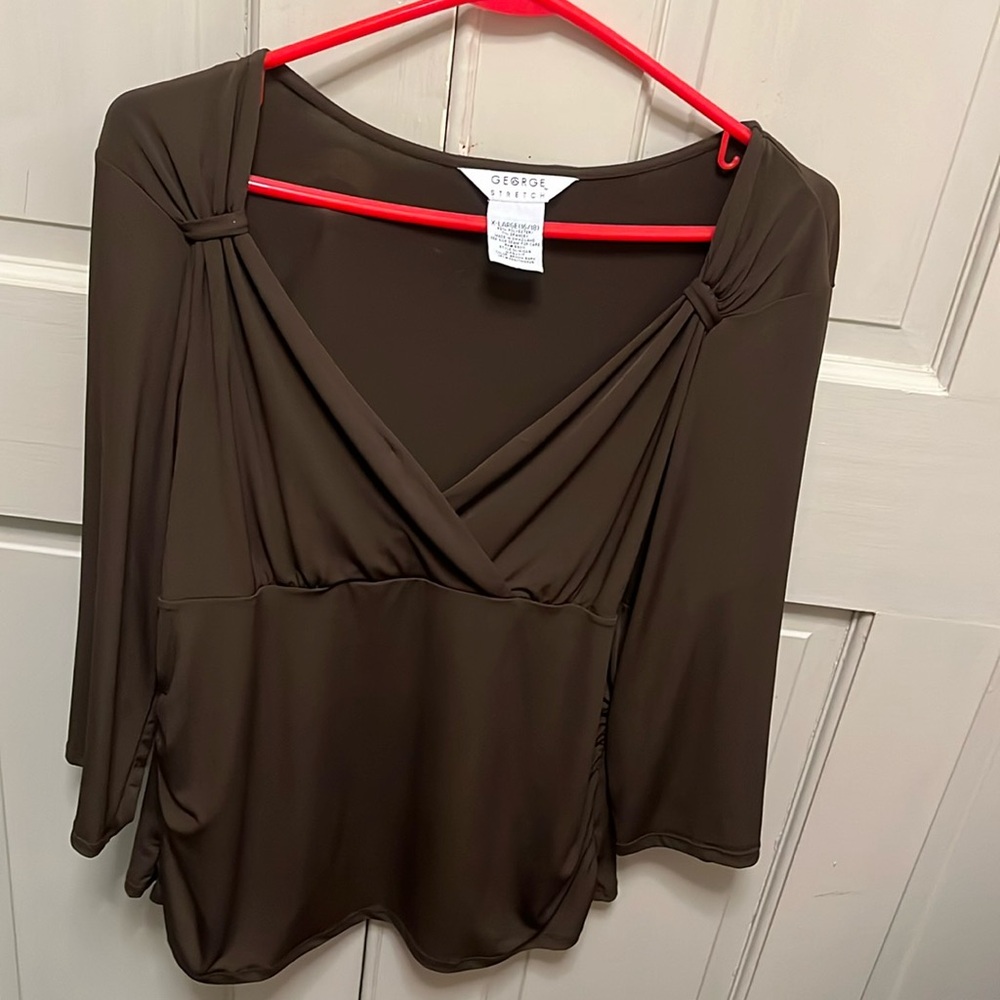 George Stretch crisscross blouse. Dark brown size XL 16/18.